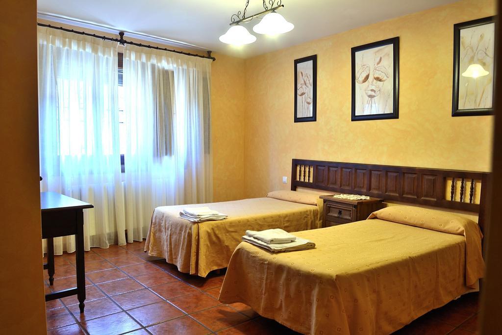 La Casa De Las Parrillas Guest House Cañamares Eksteriør bilde